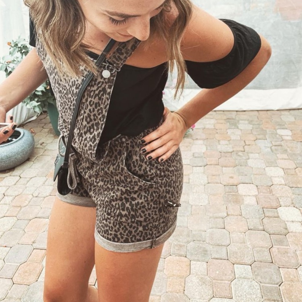 over-the-shoulder shirt